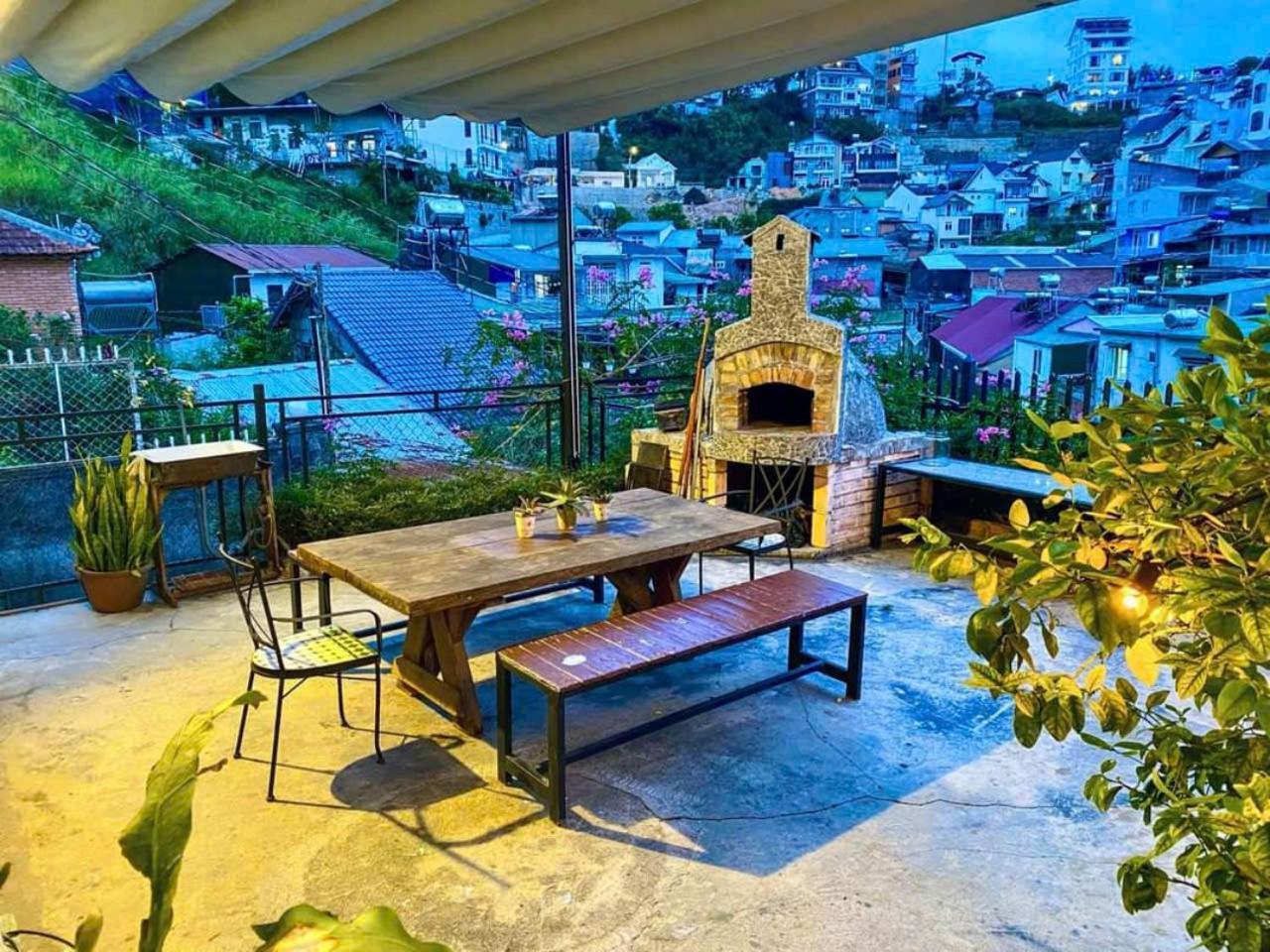 דה לאט La Nha Homestay מראה חיצוני תמונה